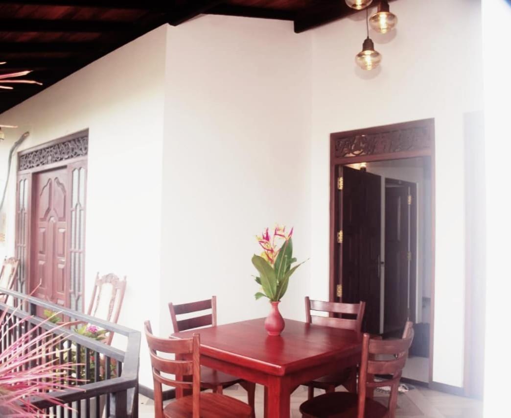 Winsi Villa Unawatuna Exteriér fotografie